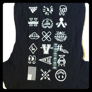 Small Women's adidas new with tags black shirt